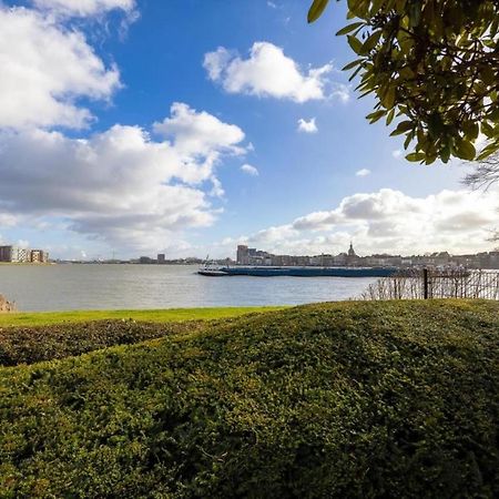 Studio Aan De Maas Διαμέρισμα Zwijndrecht Εξωτερικό φωτογραφία